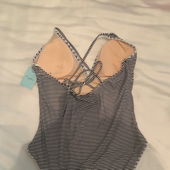 Brand new striped Cupshe one piece bathing suit - Picture 4 of 7